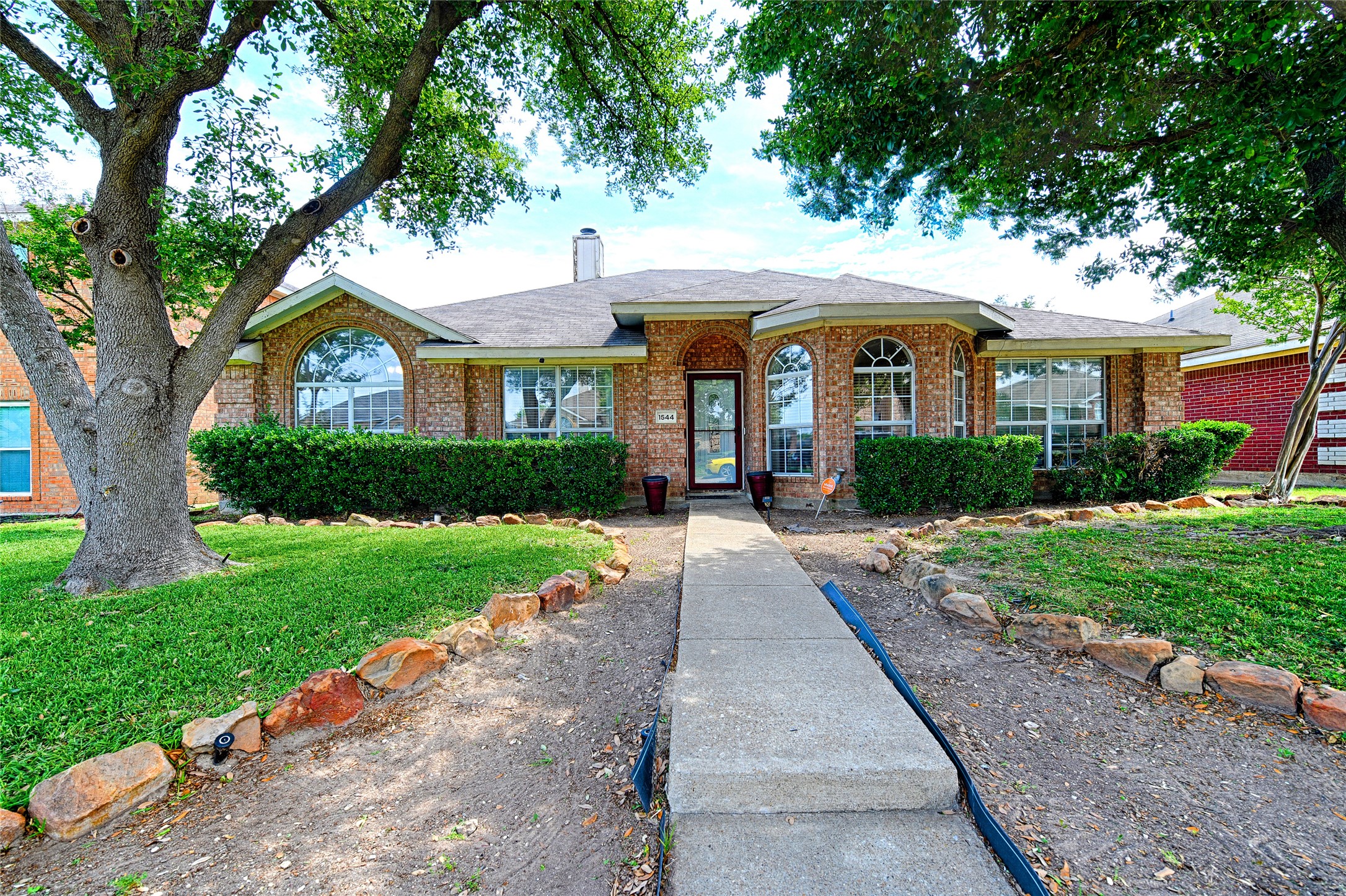 1544 Birkenhead Lane Lancaster TX 75134