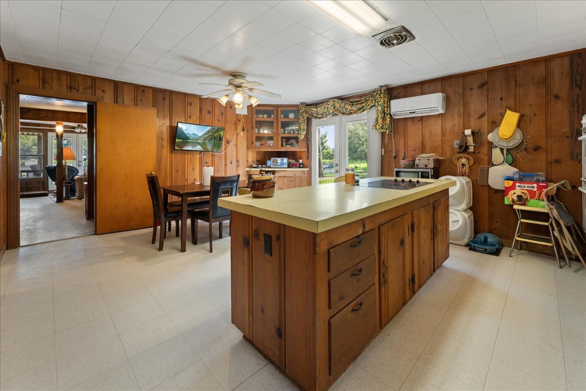1027 County Road 3230 Quitman TX 75783