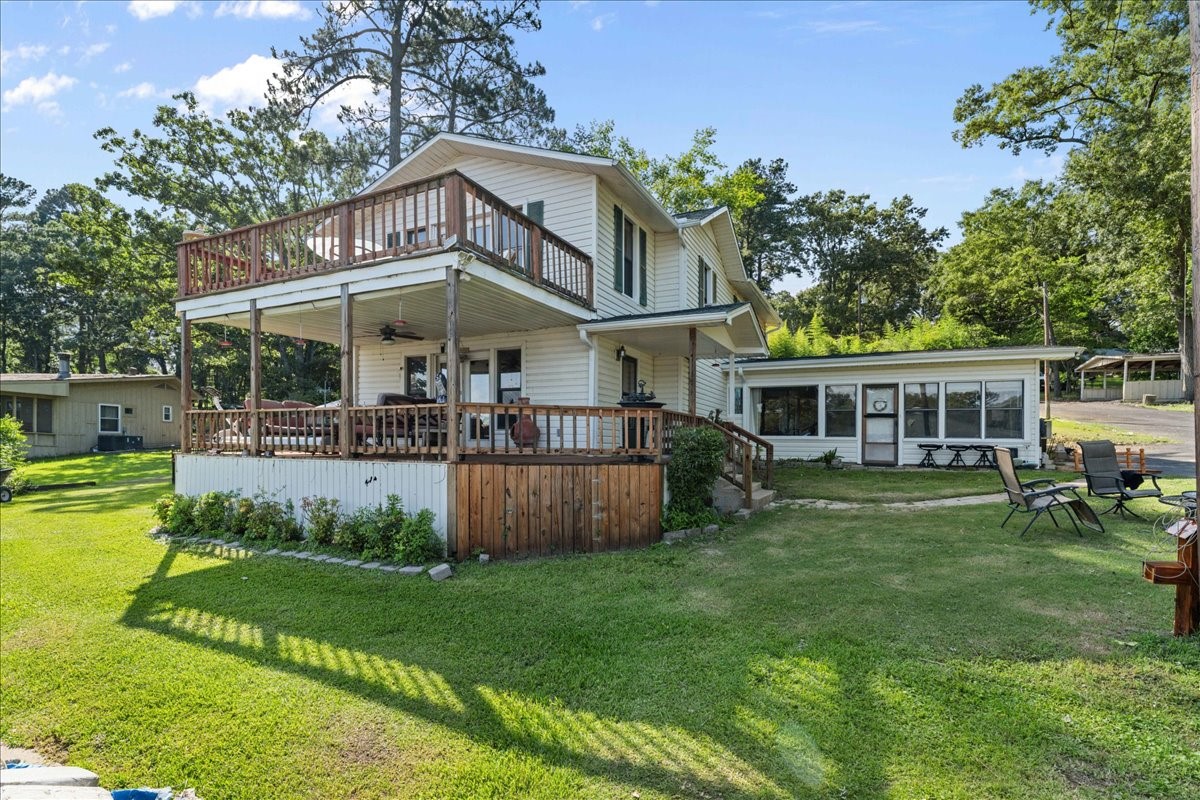 1027 County Road 3230 Quitman TX 75783