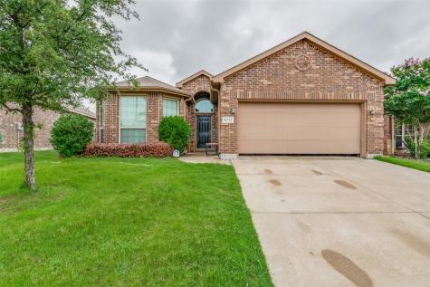 1312 Woodbine Cliff Drive Fort Worth TX 76179