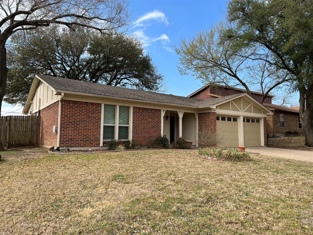 1508 Trammell Drive Benbrook TX 76126
