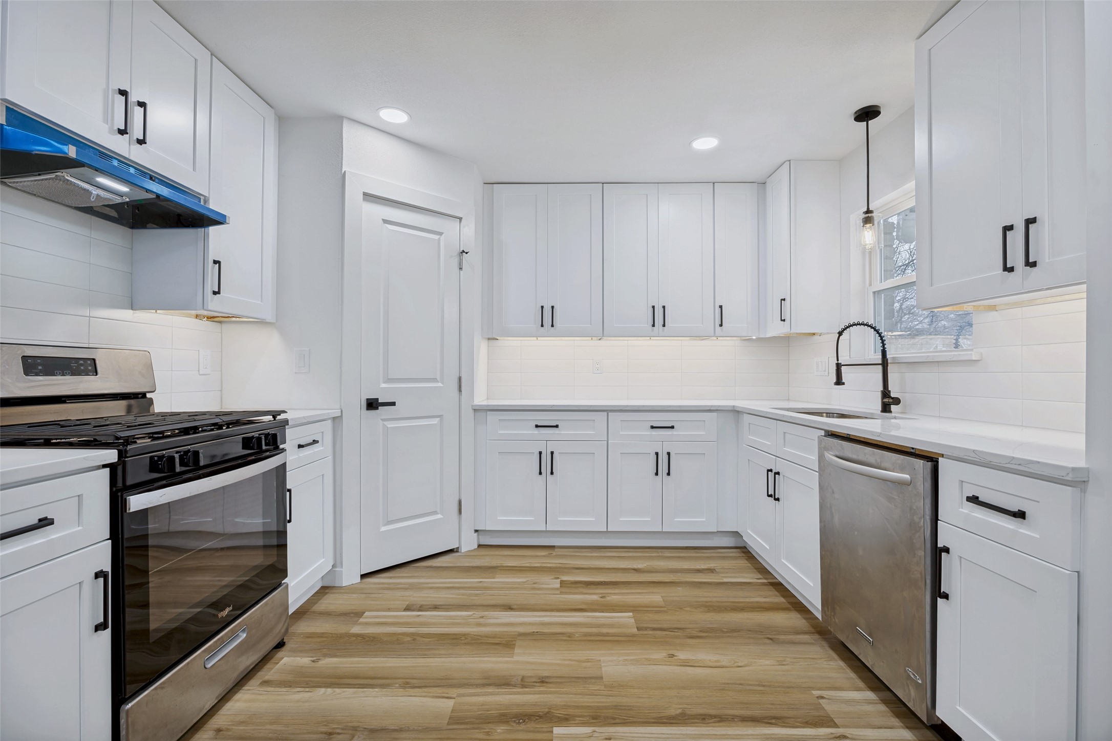 3216 Rock Bluff Drive Dallas TX 75227