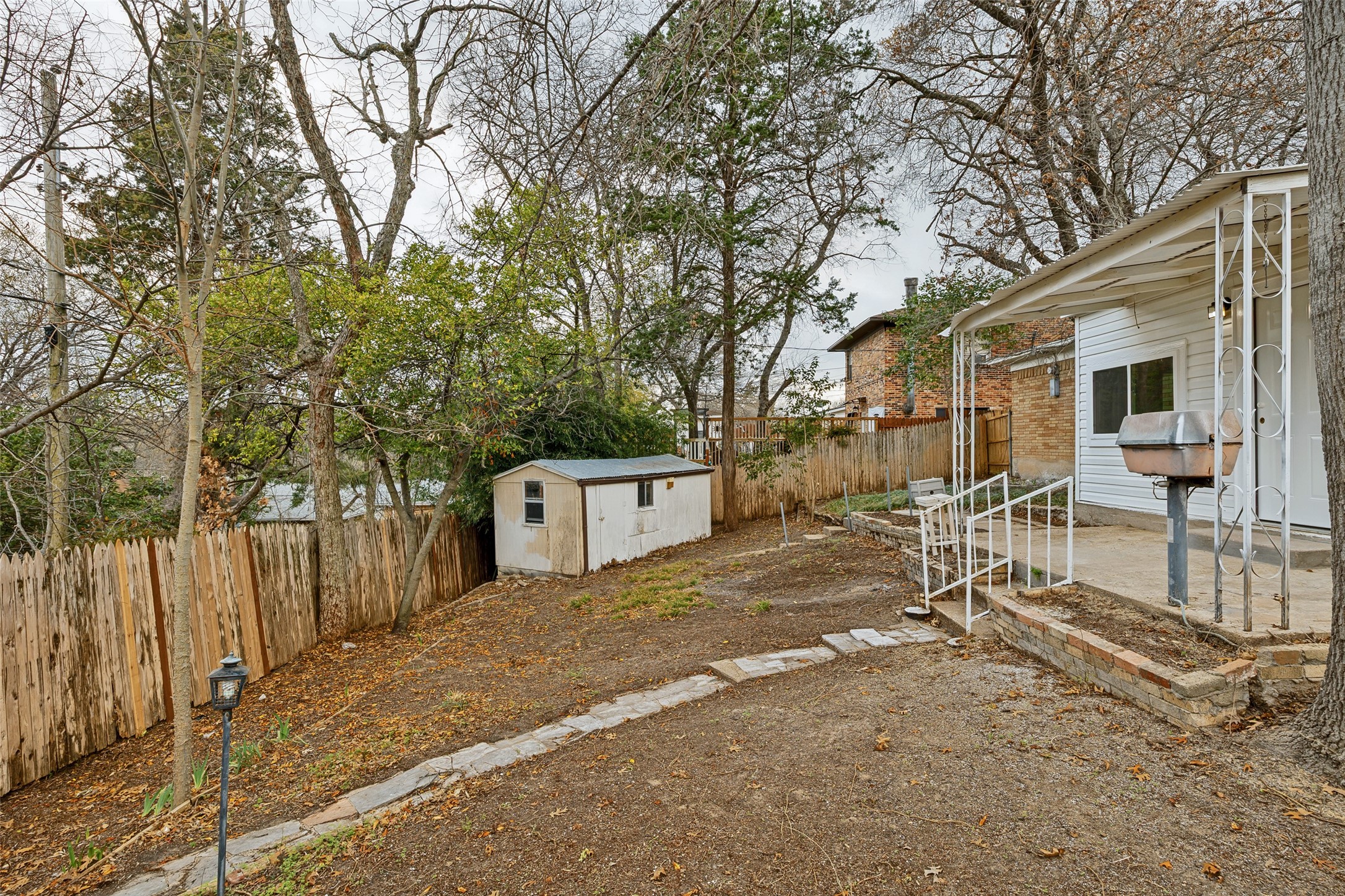 3216 Rock Bluff Drive Dallas TX 75227