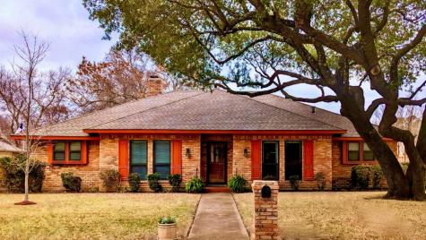 2521 Knightsbridge Street Grand Prairie TX 75050