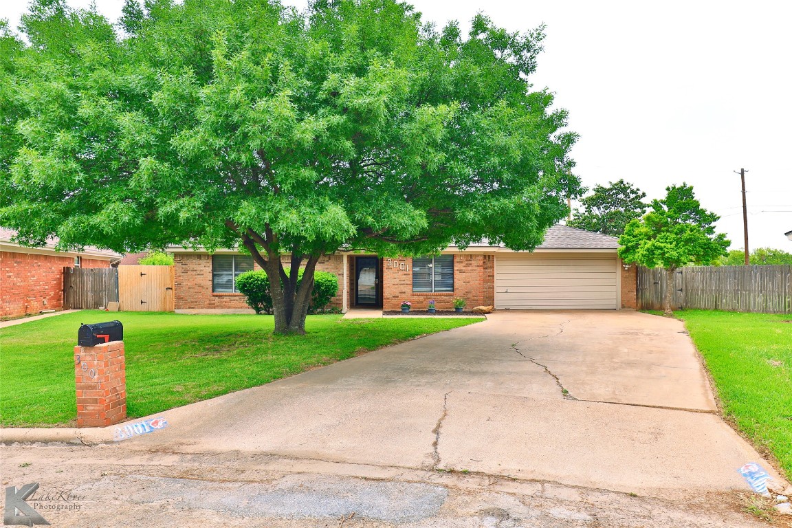 3001 Red Oak Circle Abilene TX 79606
