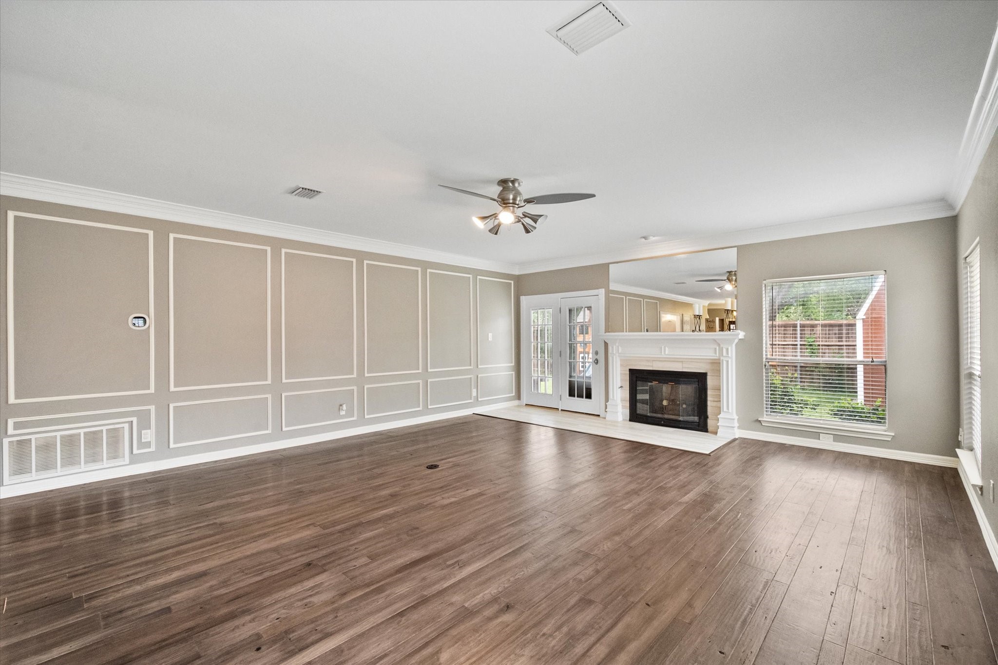 5401 Emerald Park Boulevard Arlington TX 76017