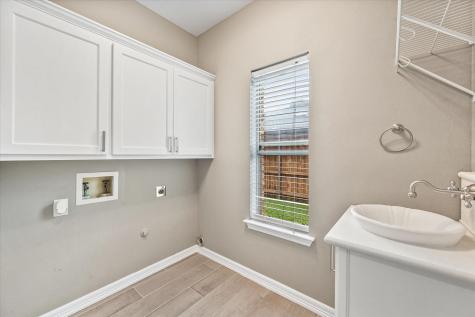 5401 Emerald Park Boulevard Arlington TX 76017