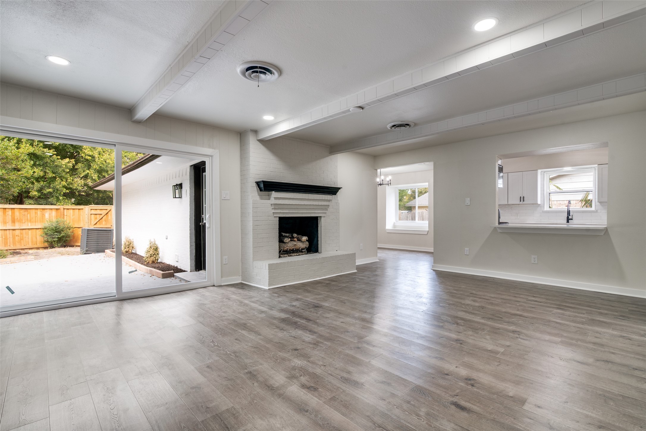11335 Drummond Circle Dallas TX 75228