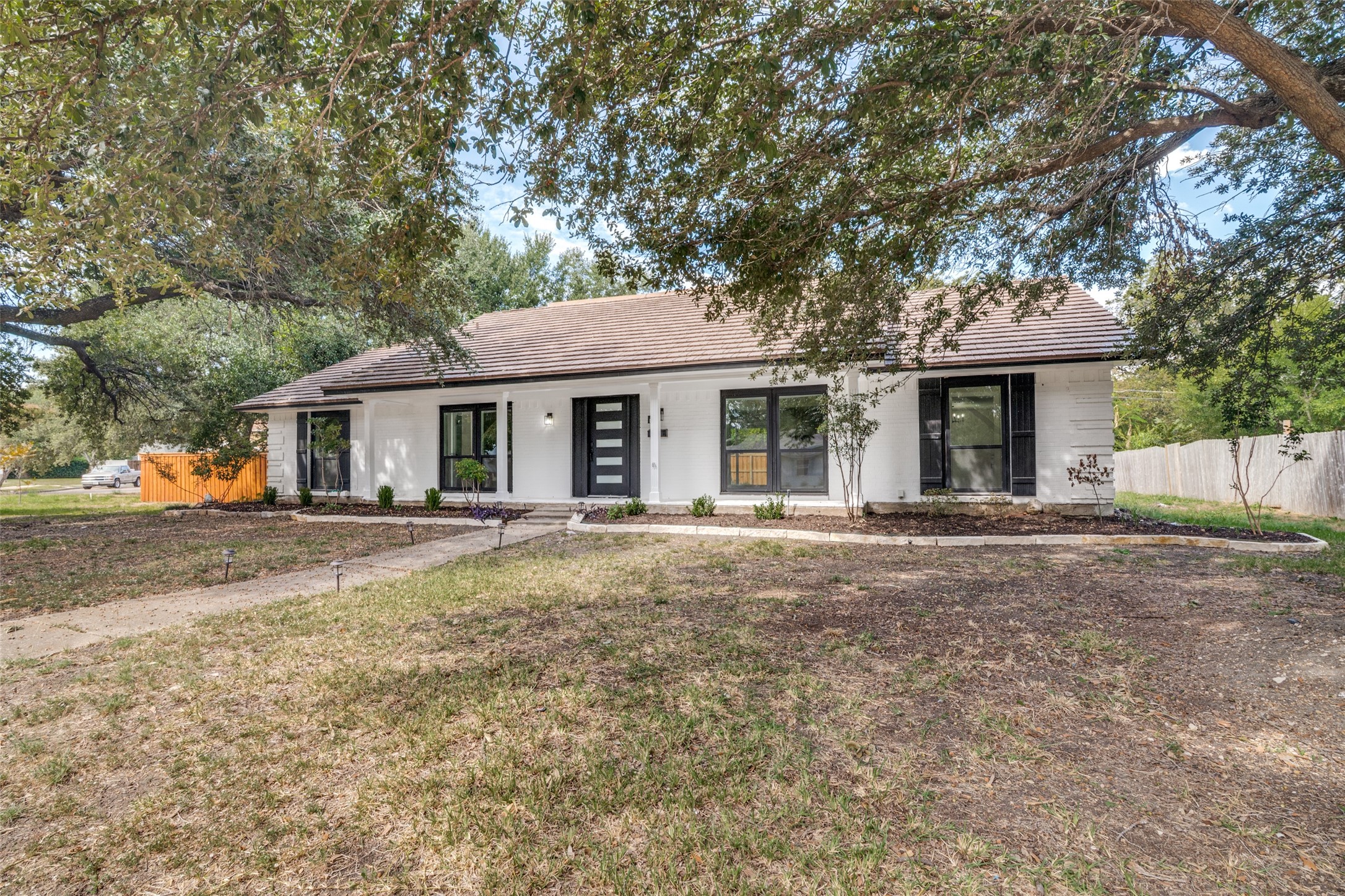 11335 Drummond Circle Dallas TX 75228