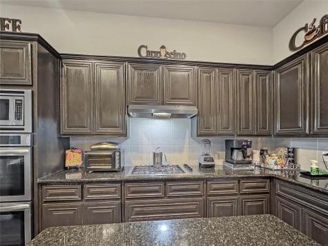 904 Regal Bluff Lane Desoto TX 75115