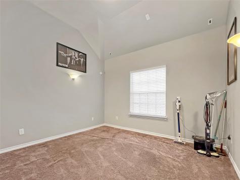 904 Regal Bluff Lane Desoto TX 75115