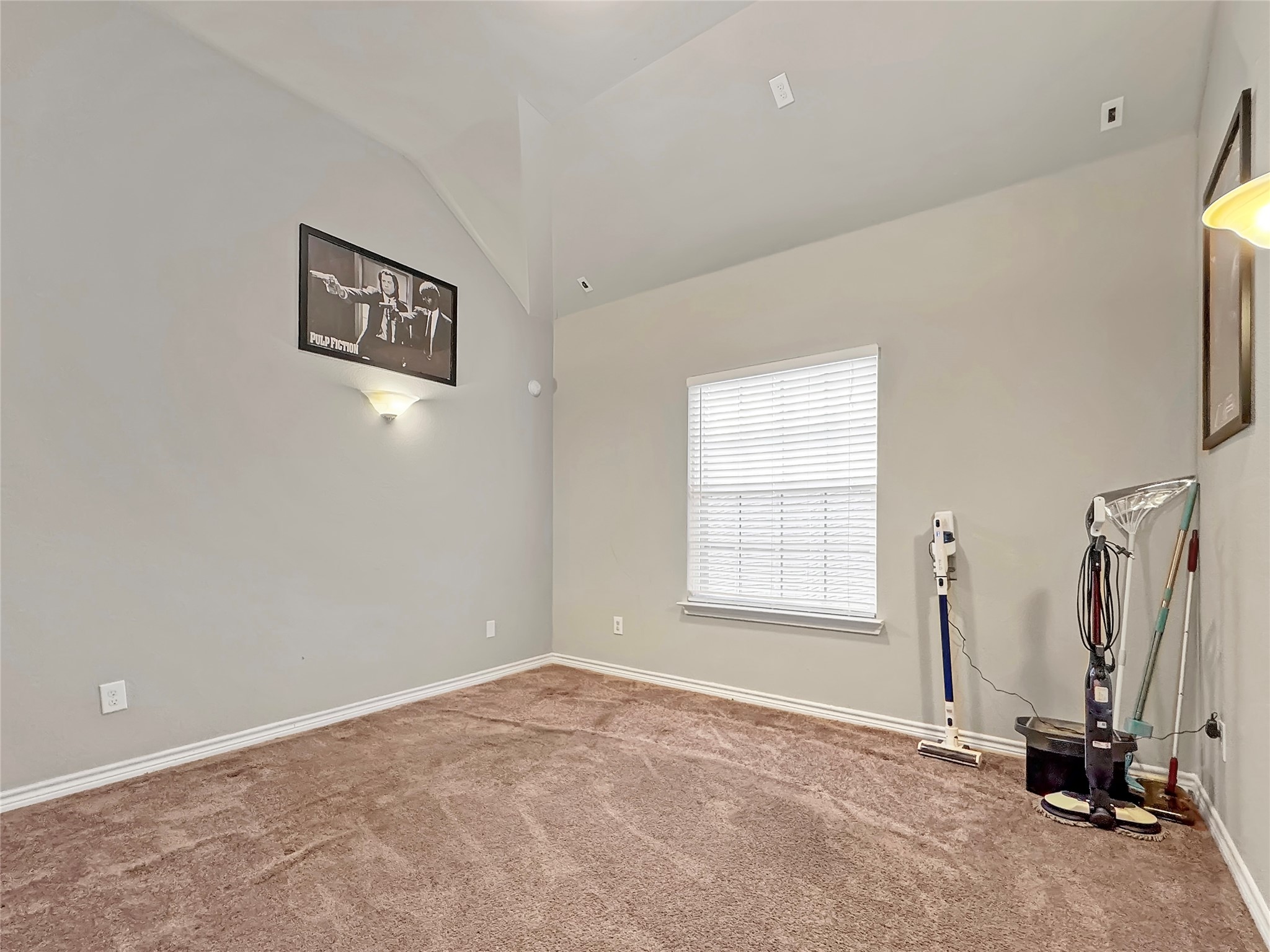 904 Regal Bluff Lane Desoto TX 75115
