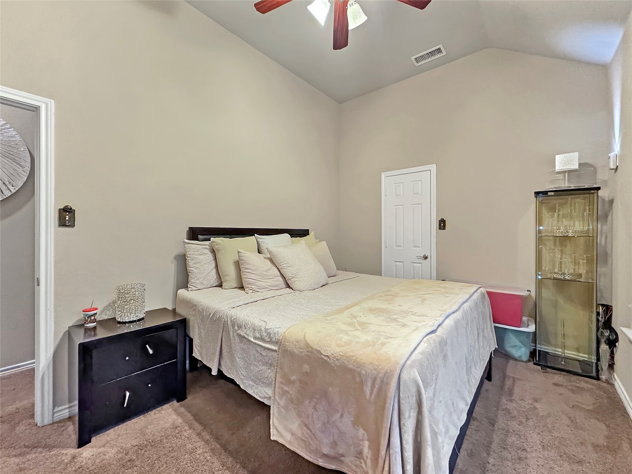 904 Regal Bluff Lane Desoto TX 75115