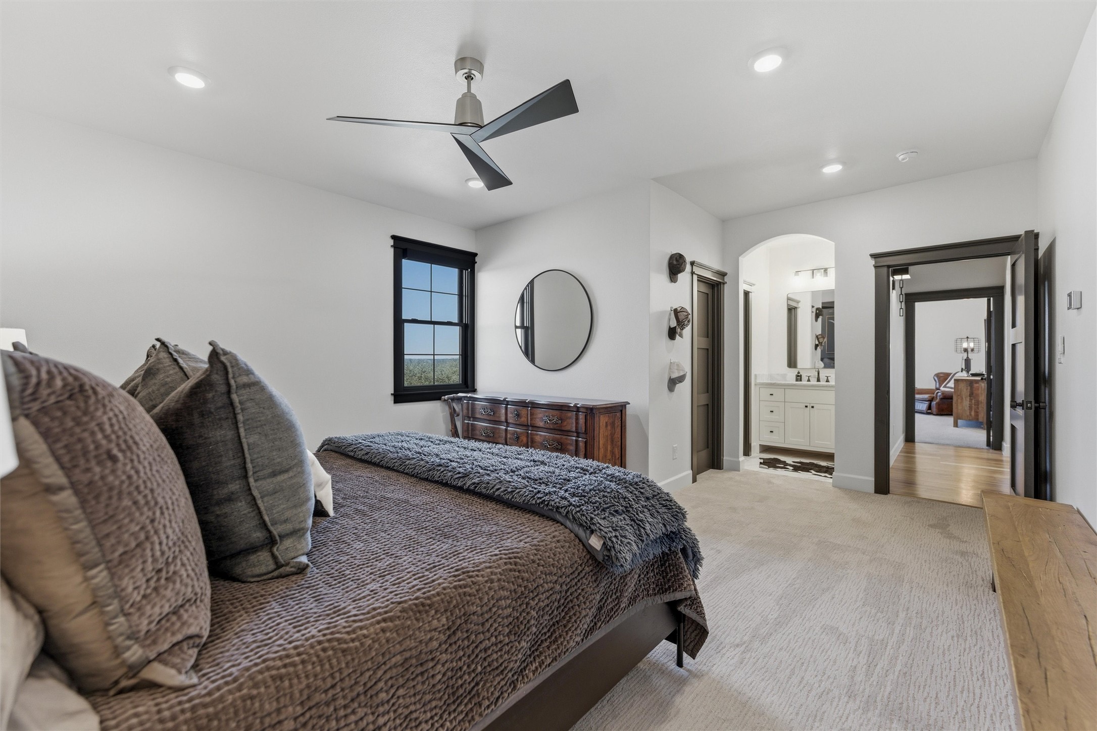 1899 Old Agnes Road Weatherford TX 76088