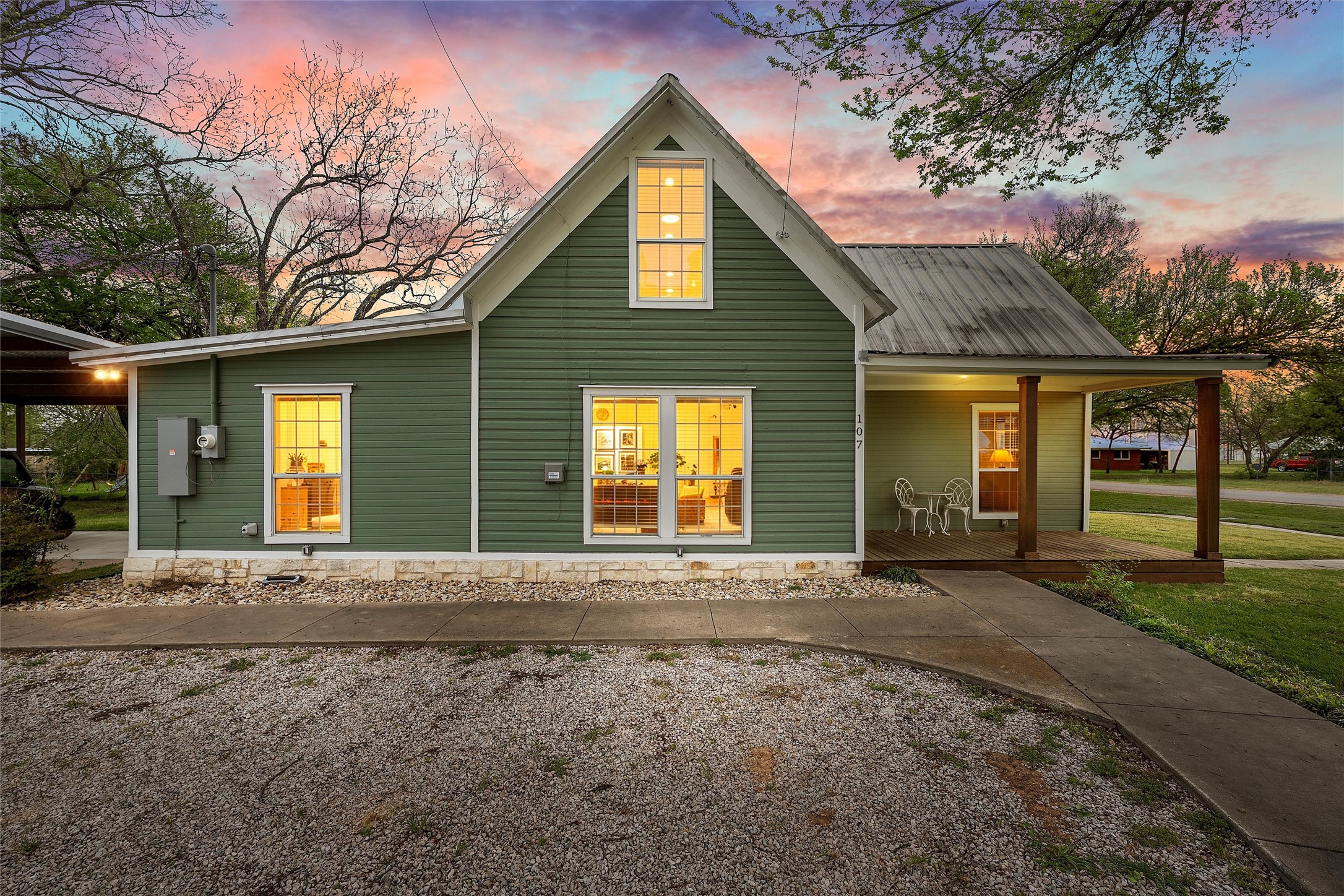 107 W Avenue F Valley Mills TX 76689