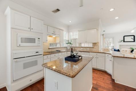 14605 Dove Court Addison TX 75001
