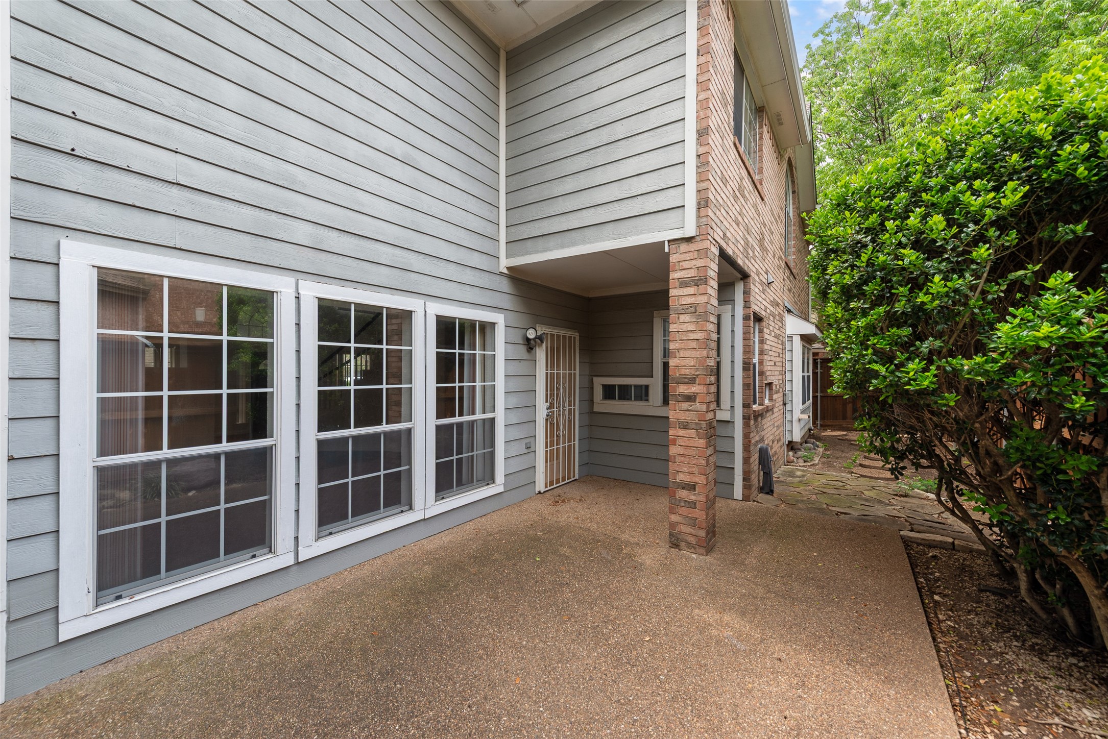 14605 Dove Court Addison TX 75001