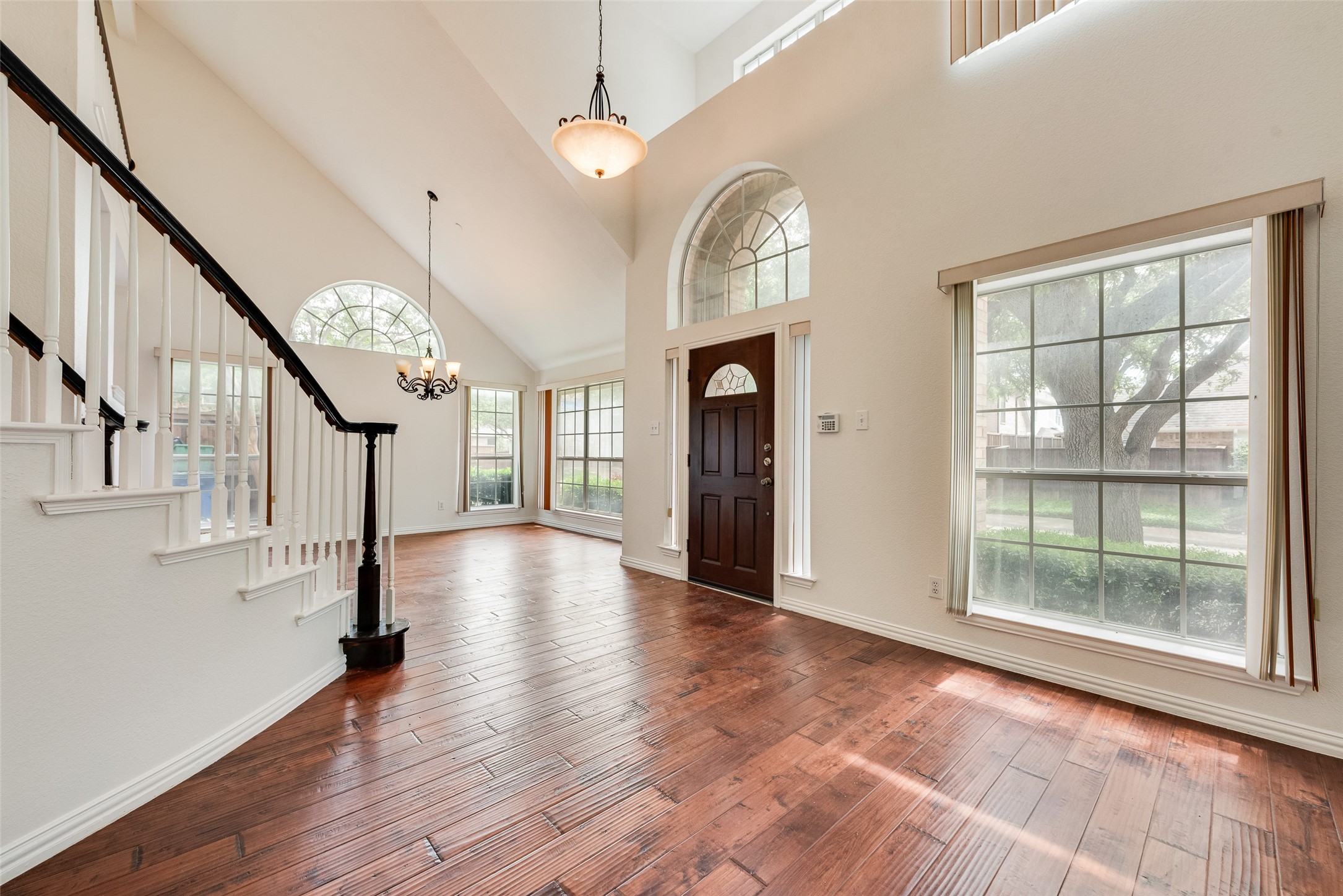 14605 Dove Court Addison TX 75001