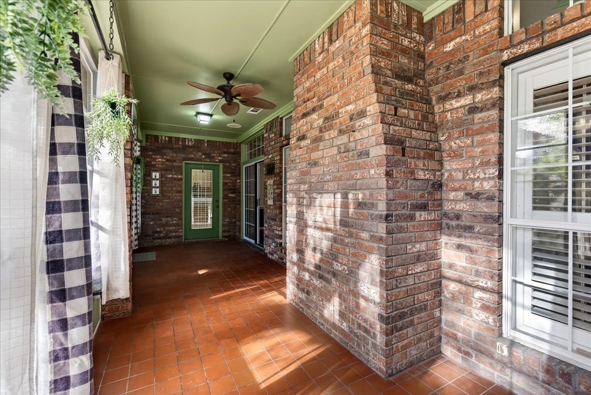 1108 Lonnie Drive Athens TX 75751