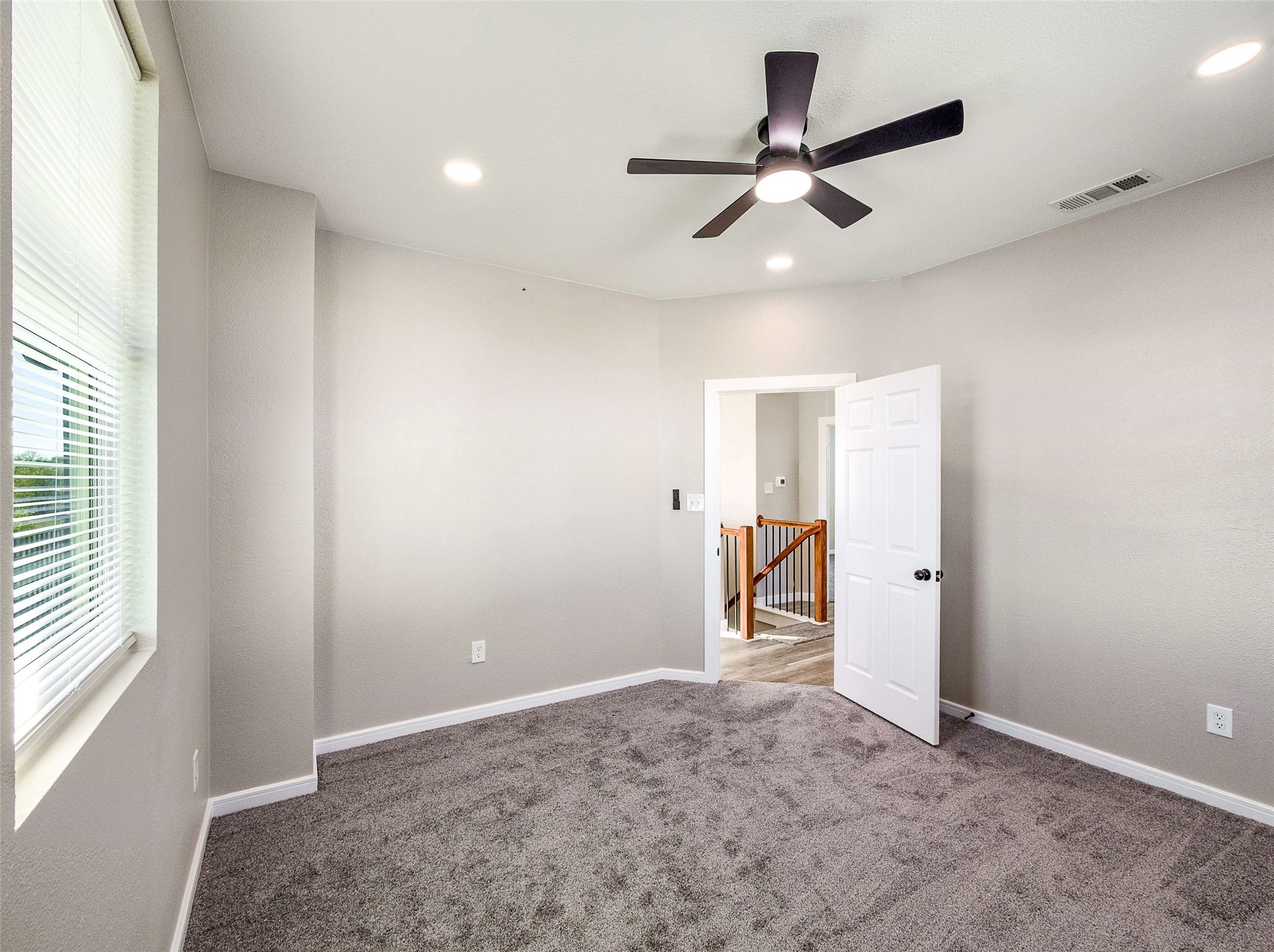 1061 Zmolek Road Ennis TX 75119