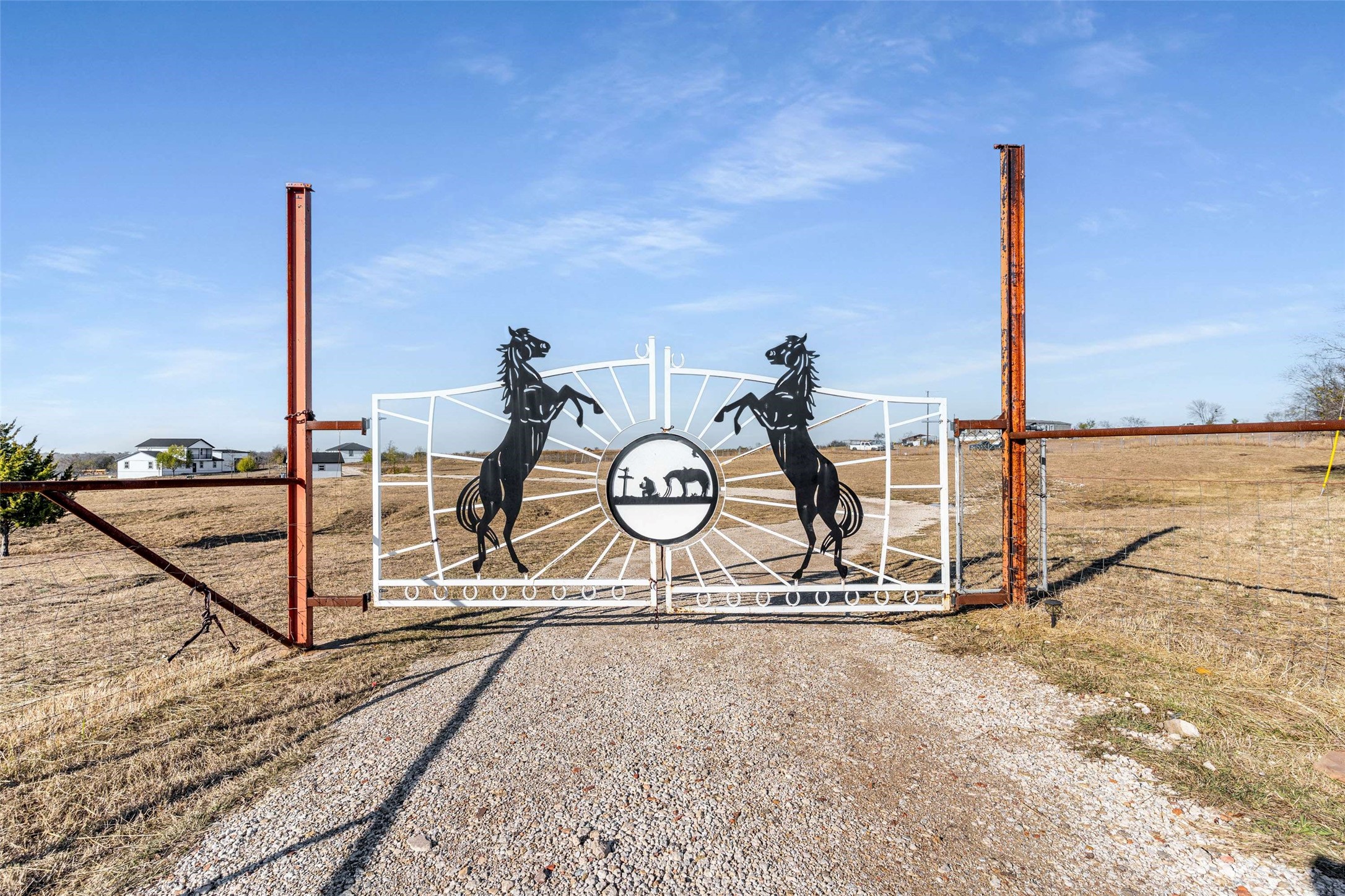 1061 Zmolek Road Ennis TX 75119