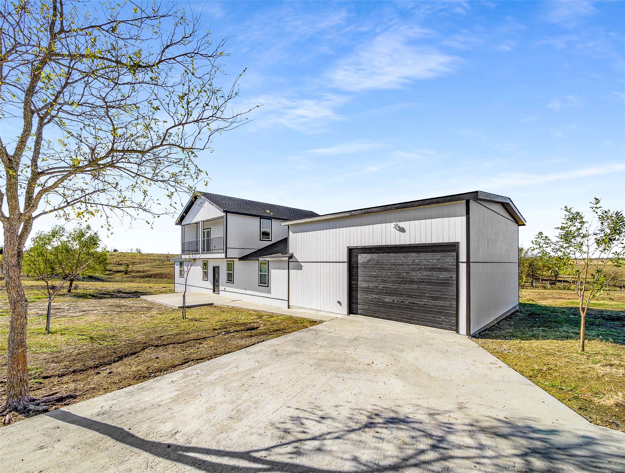 1061 Zmolek Road Ennis TX 75119