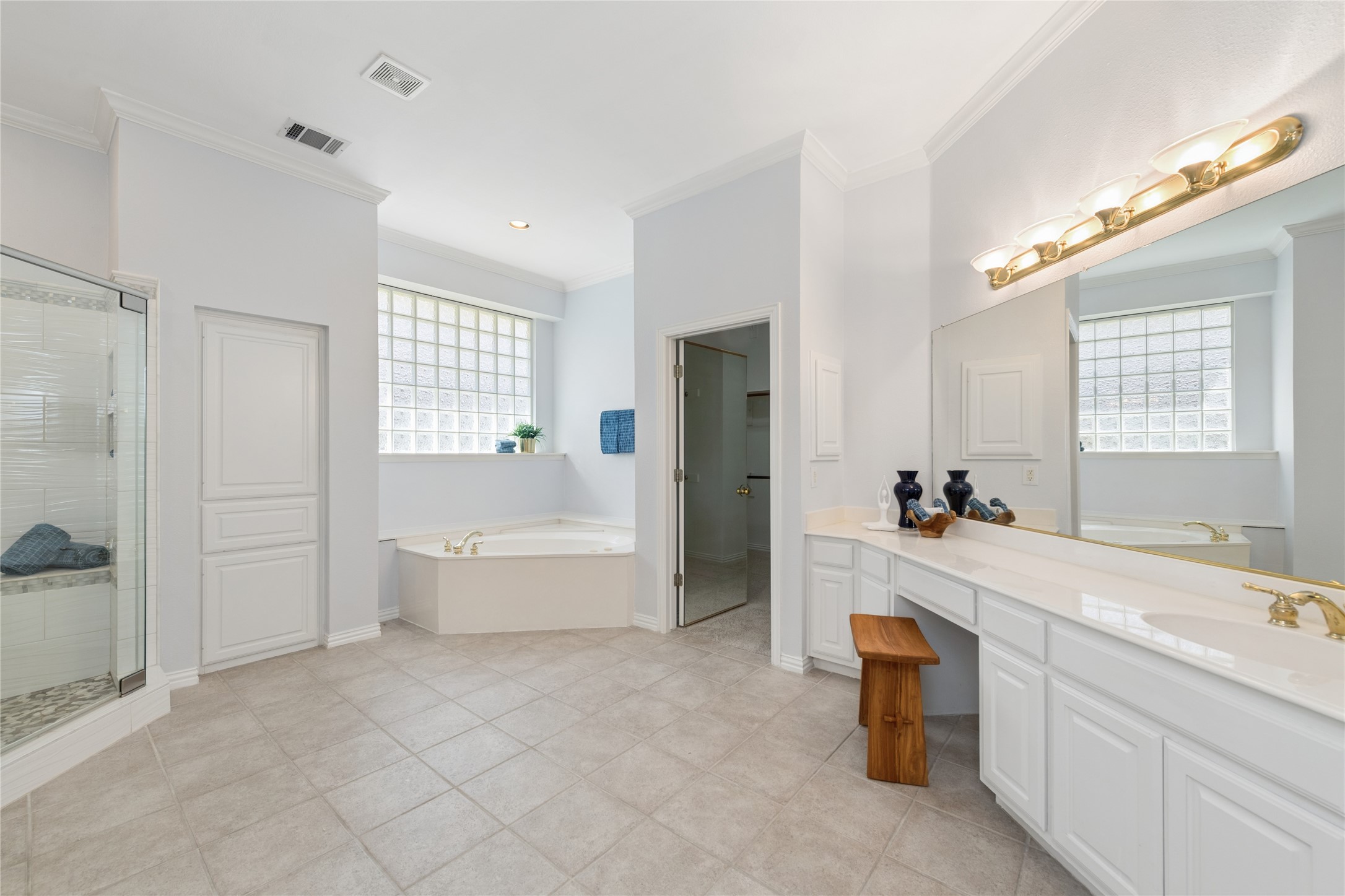 3825 Brookfield Drive Plano TX 75025