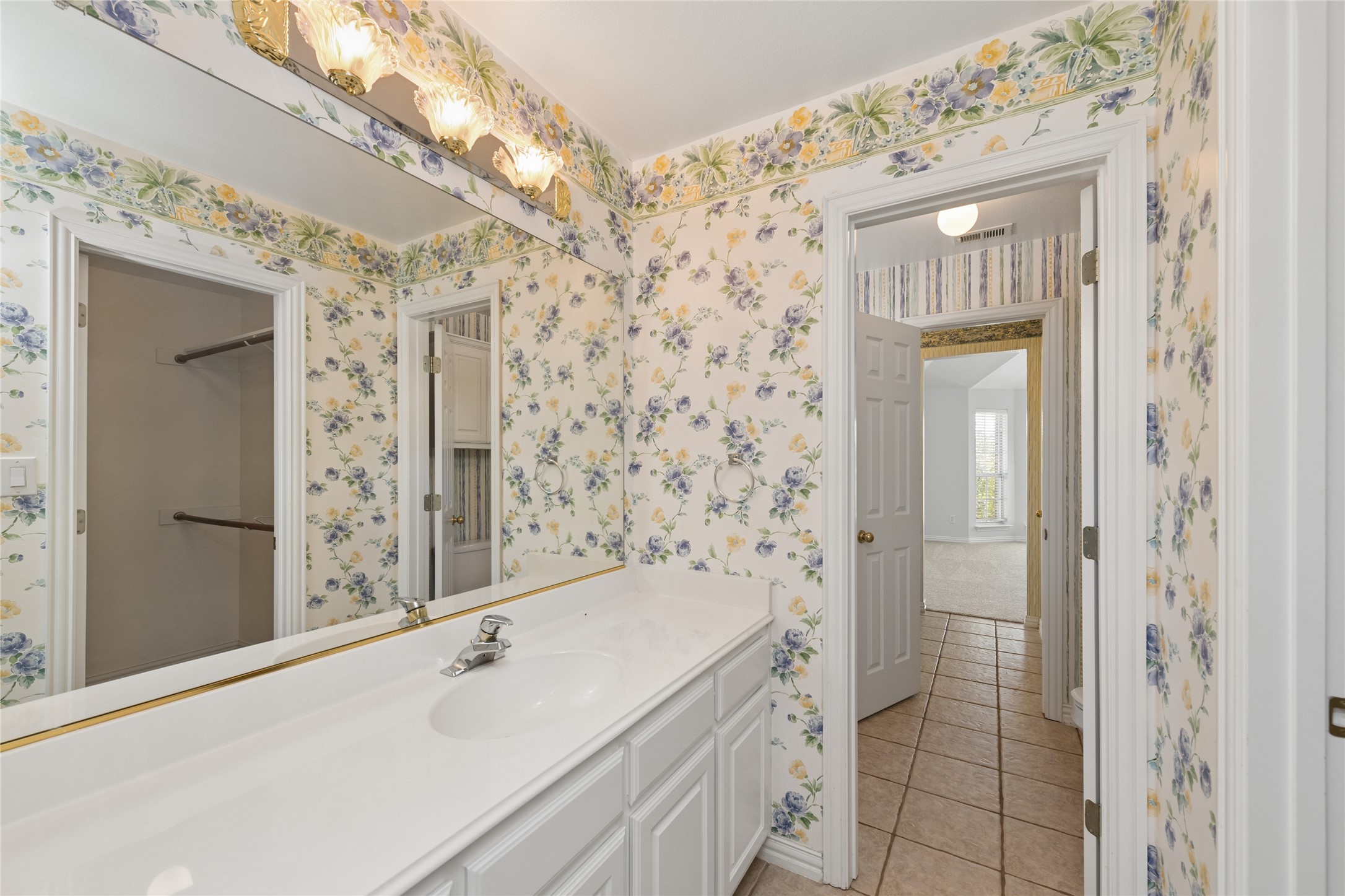 3825 Brookfield Drive Plano TX 75025