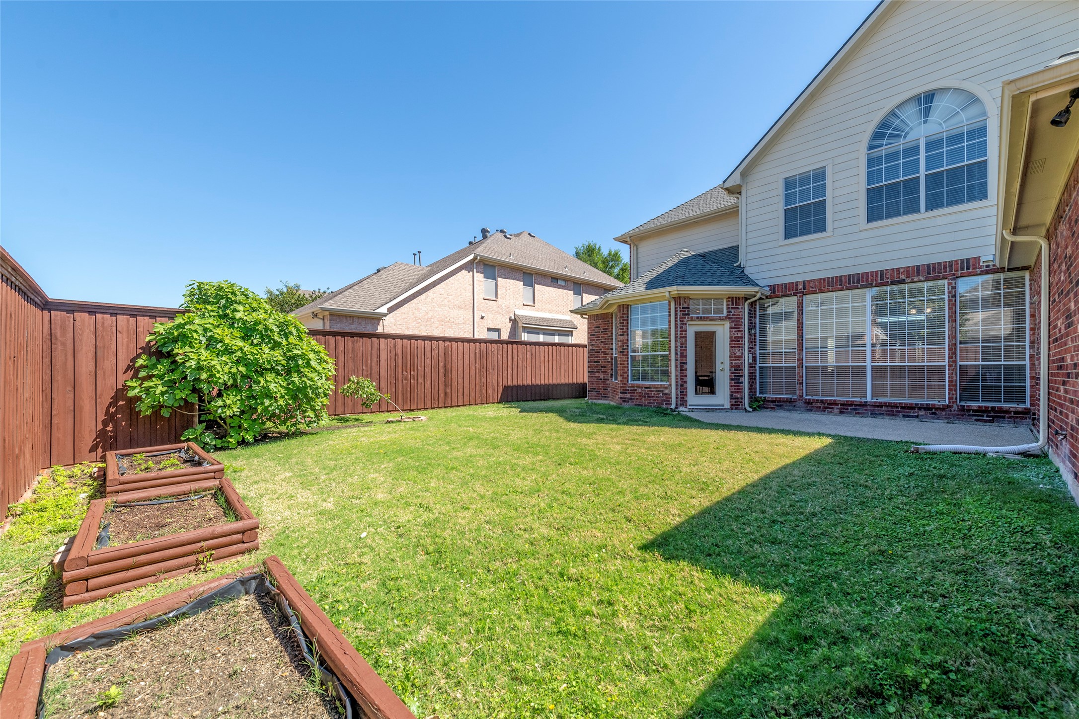 3825 Brookfield Drive Plano TX 75025