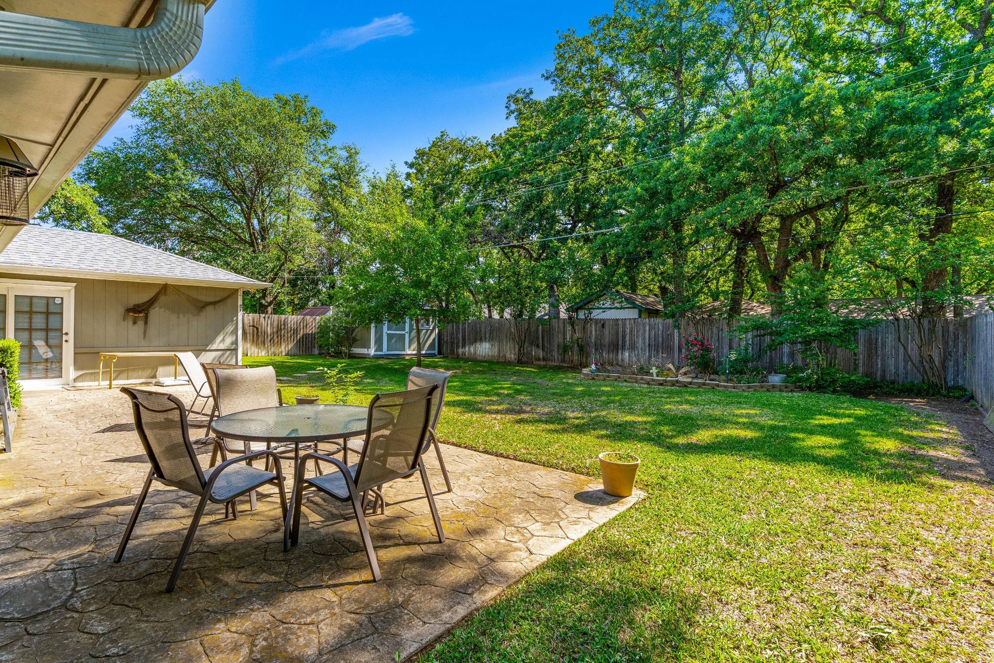 514 Staffordshire Drive Irving TX 75061