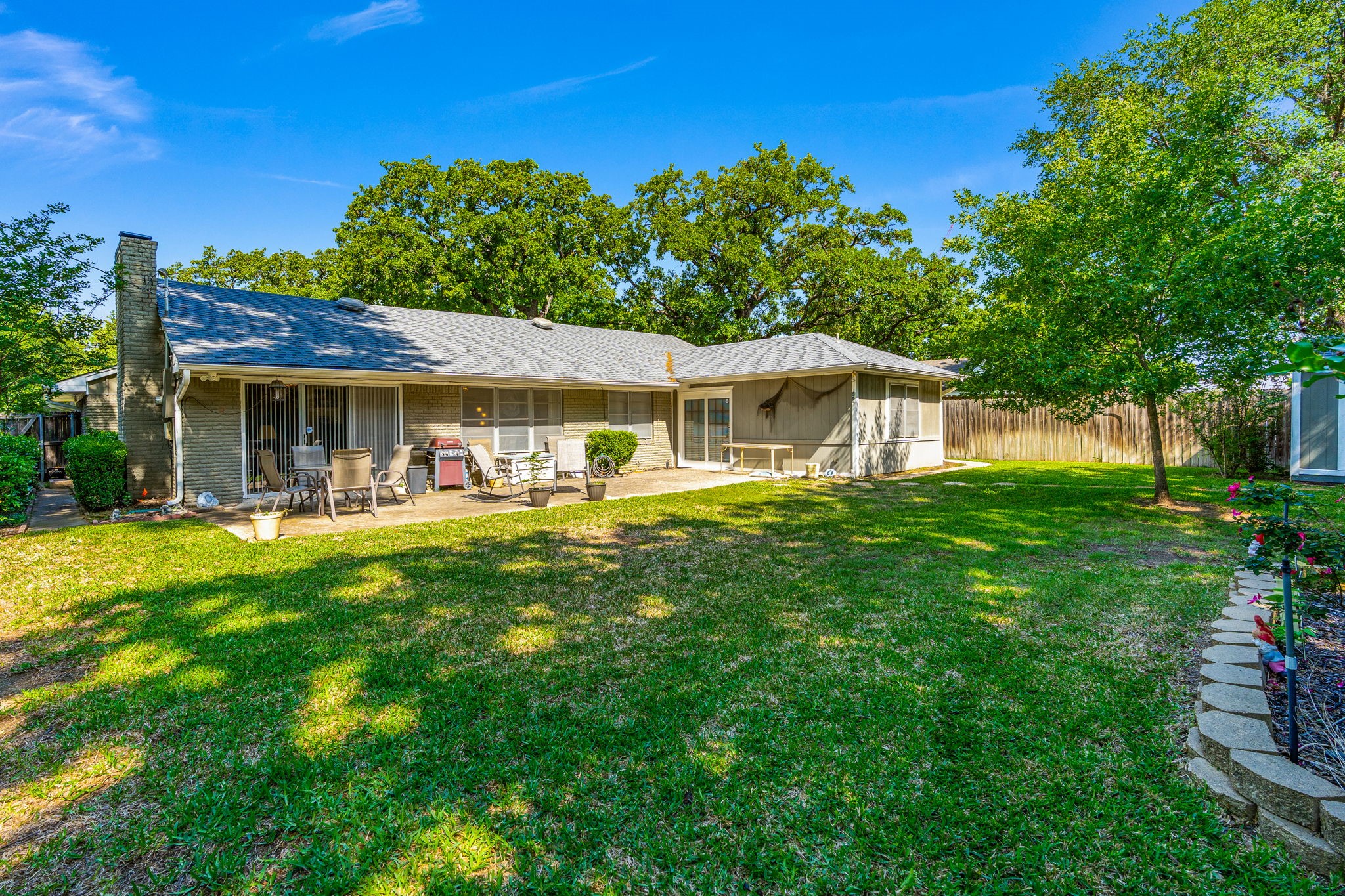 514 Staffordshire Drive Irving TX 75061