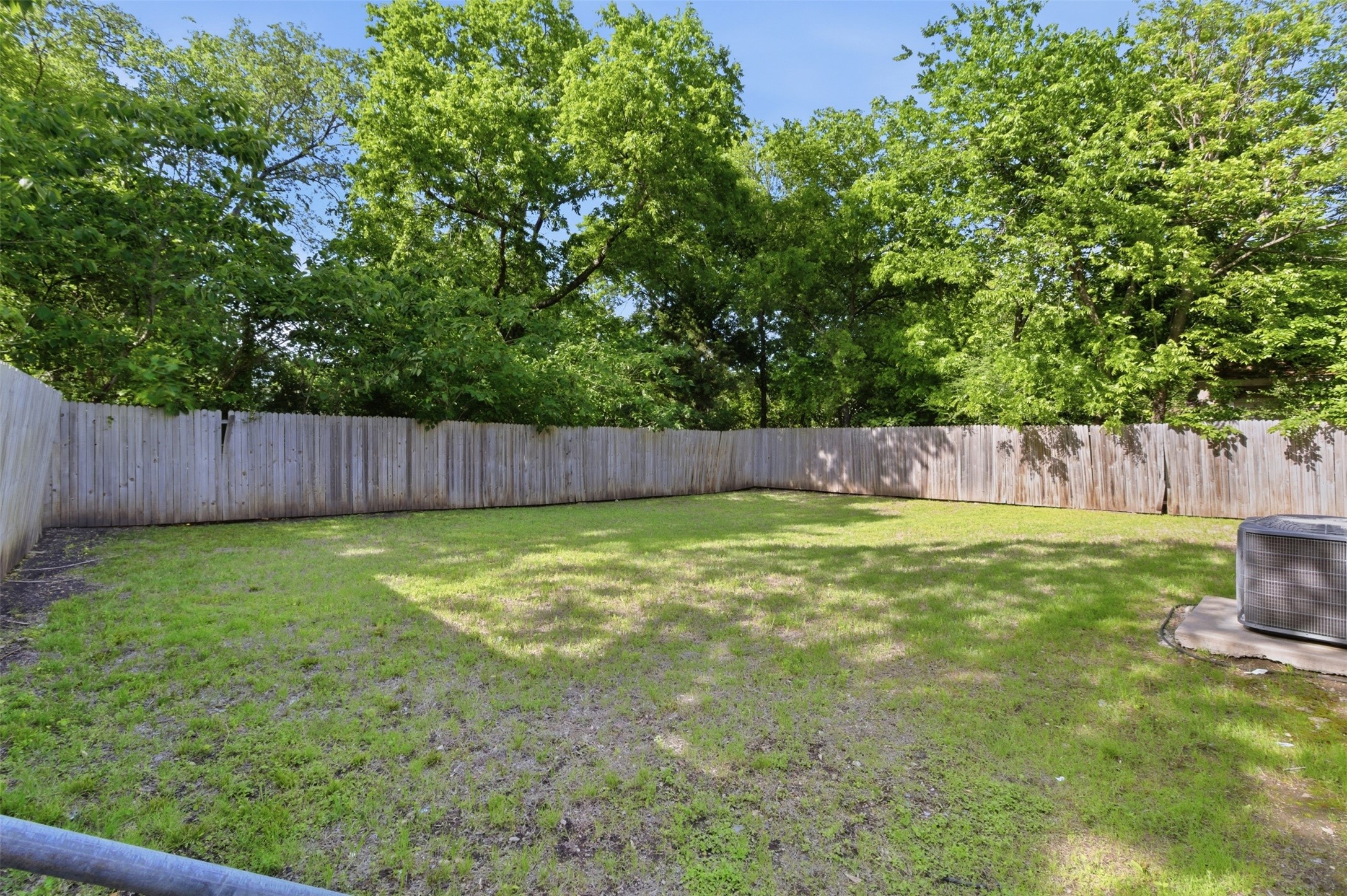 2511 Custer Drive Dallas TX 75216