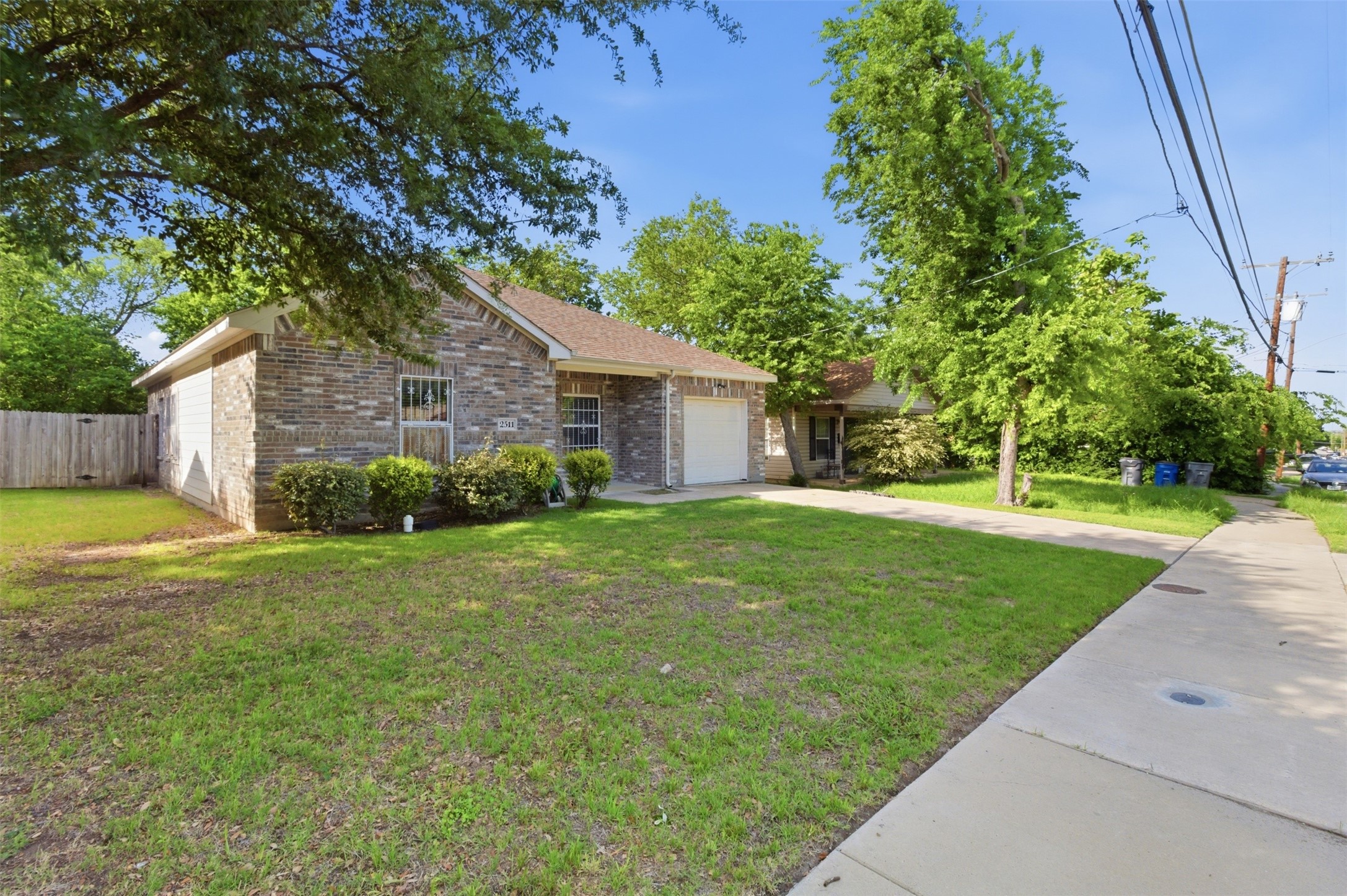 2511 Custer Drive Dallas TX 75216
