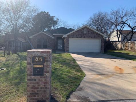 205 N Sulphur Street Kennedale TX 76060