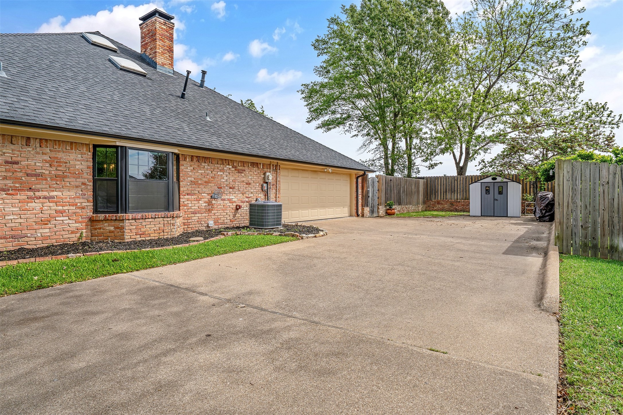 3912 Allendale Tyler TX 75701