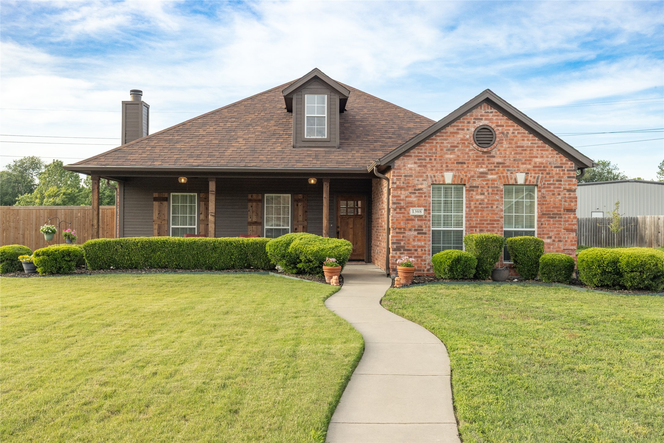 1308 Madeline Street Commerce TX 75428