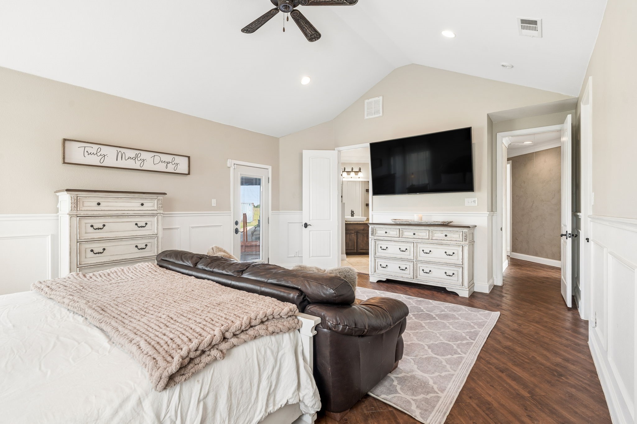 14341 Sam Reynolds Road Justin TX 76247