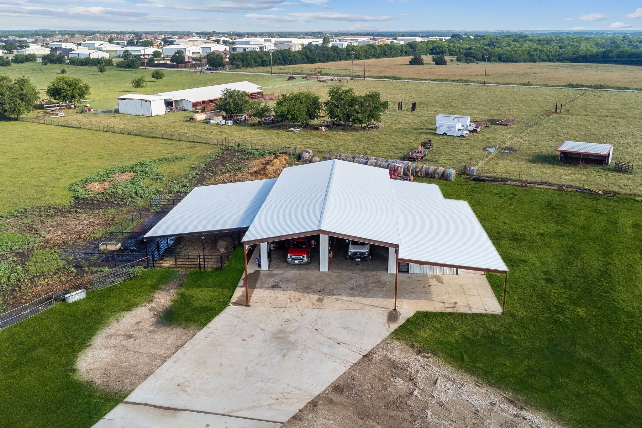 14341 Sam Reynolds Road Justin TX 76247