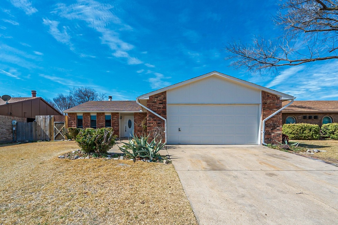 7305 Sorrell Court Fort Worth TX 76137