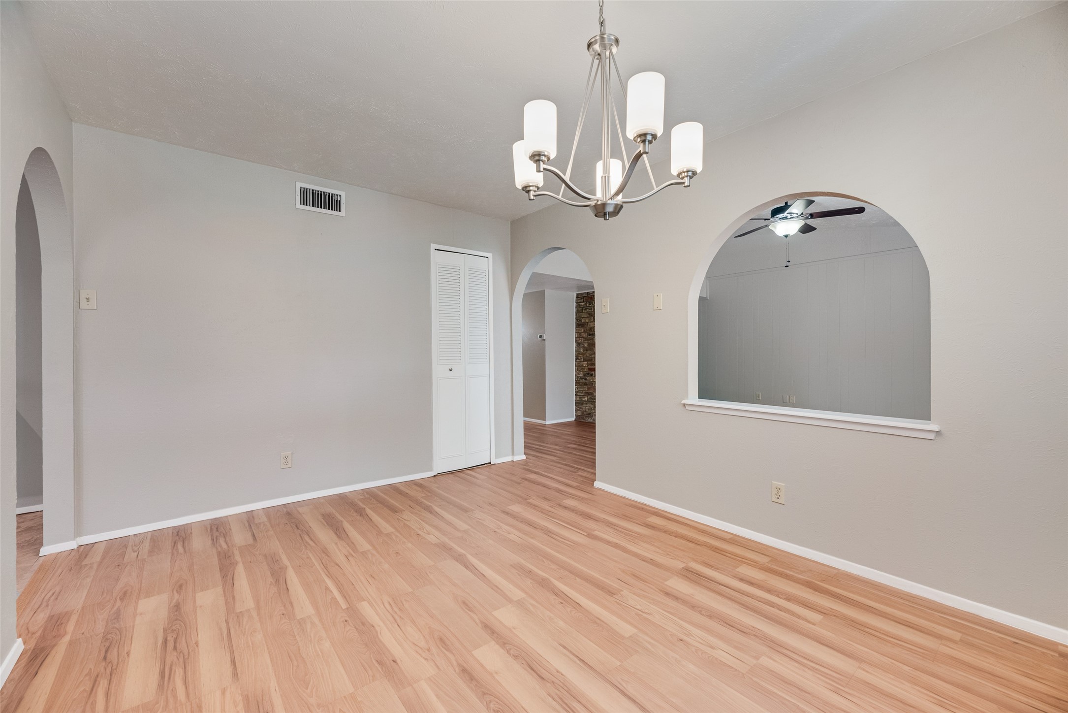 2002 Rose Hill Road Carrollton TX 75007