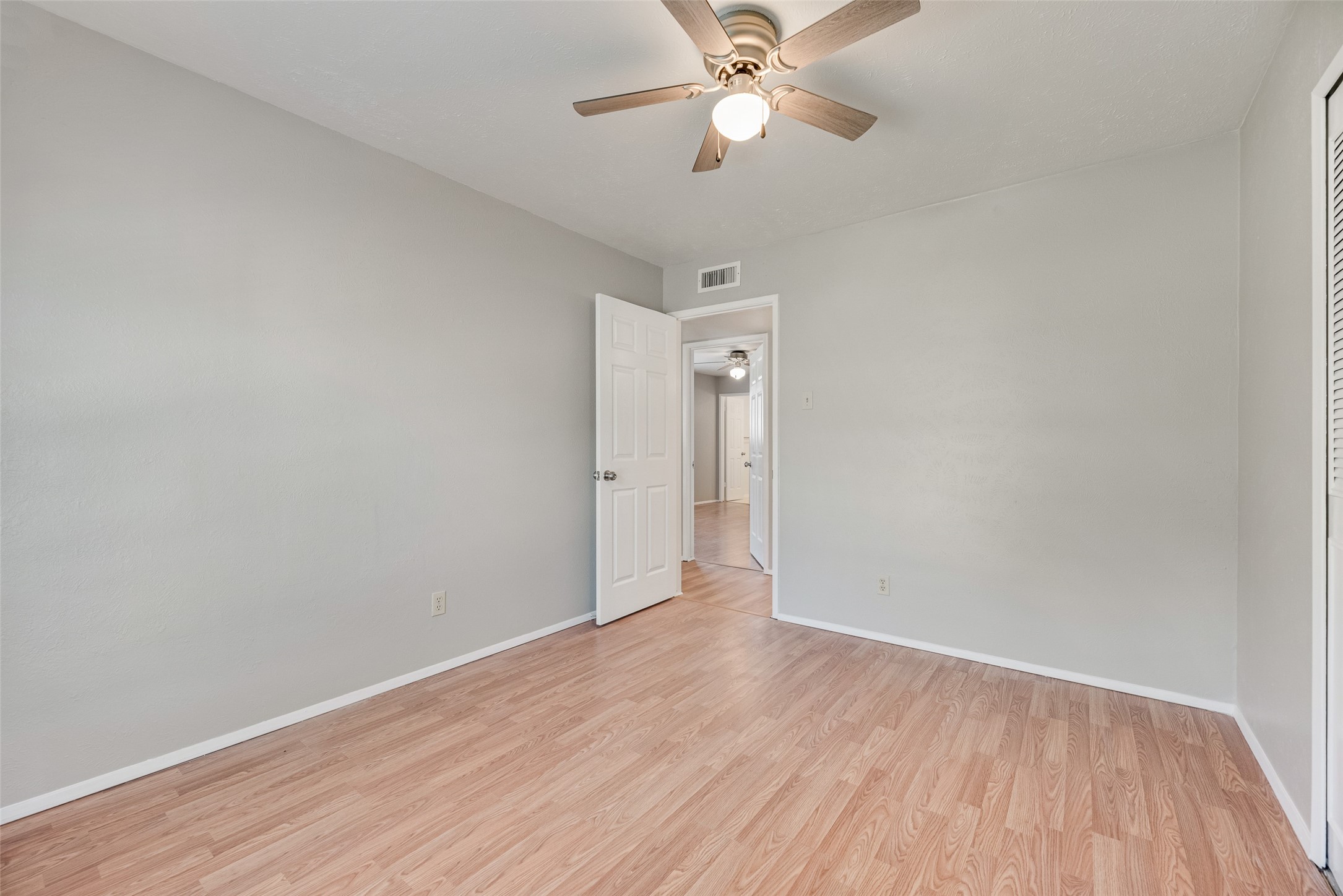 2002 Rose Hill Road Carrollton TX 75007
