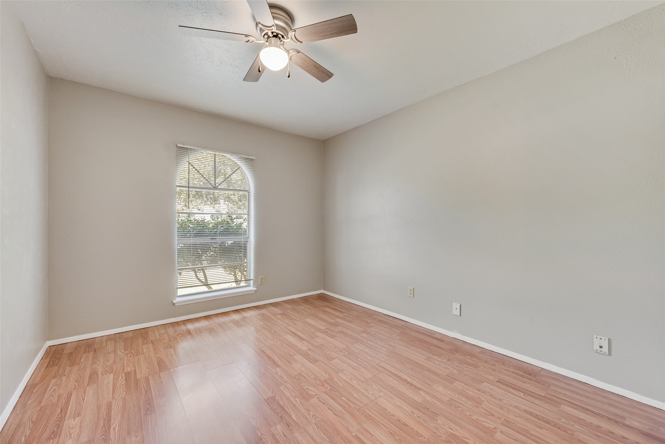 2002 Rose Hill Road Carrollton TX 75007