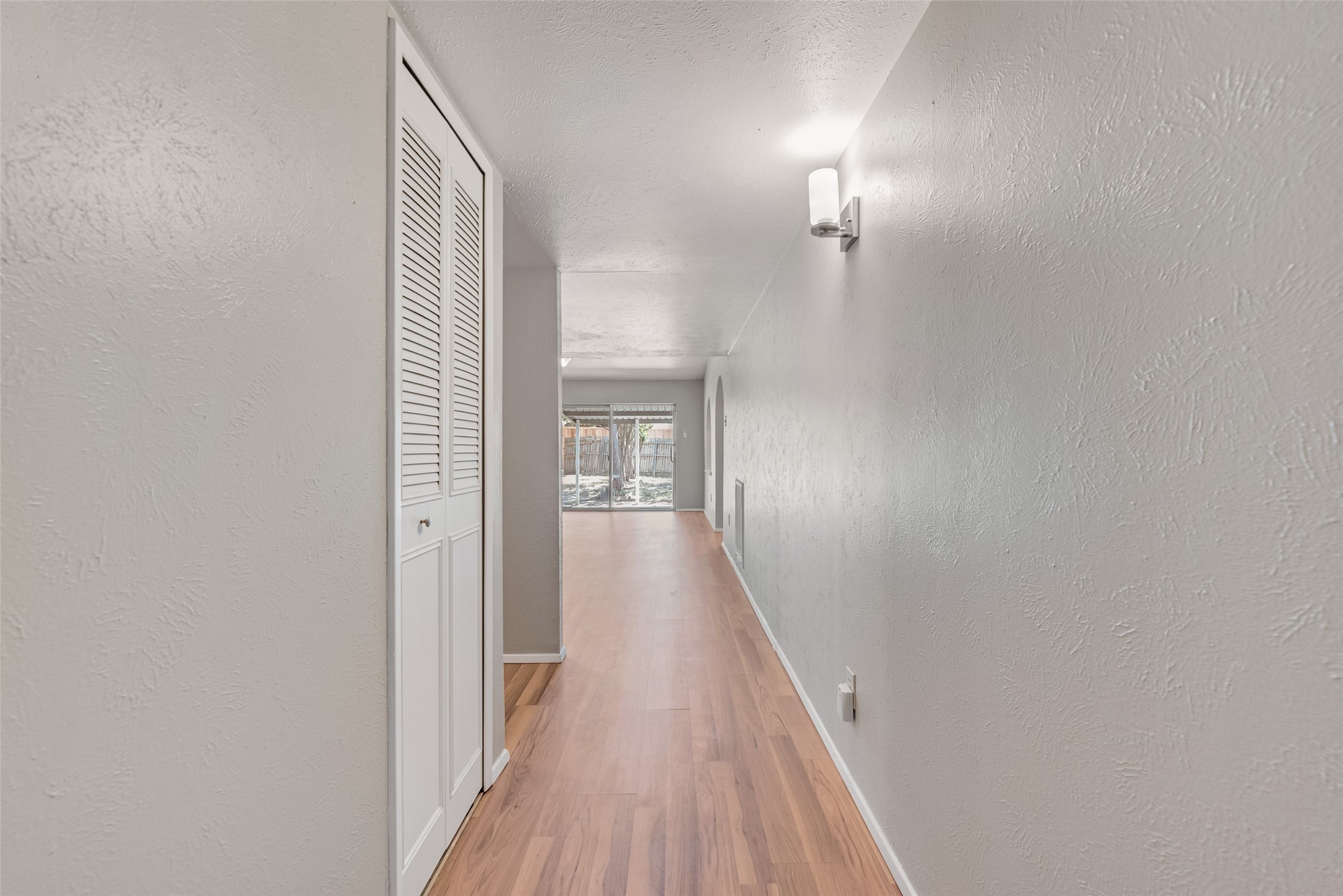 2002 Rose Hill Road Carrollton TX 75007