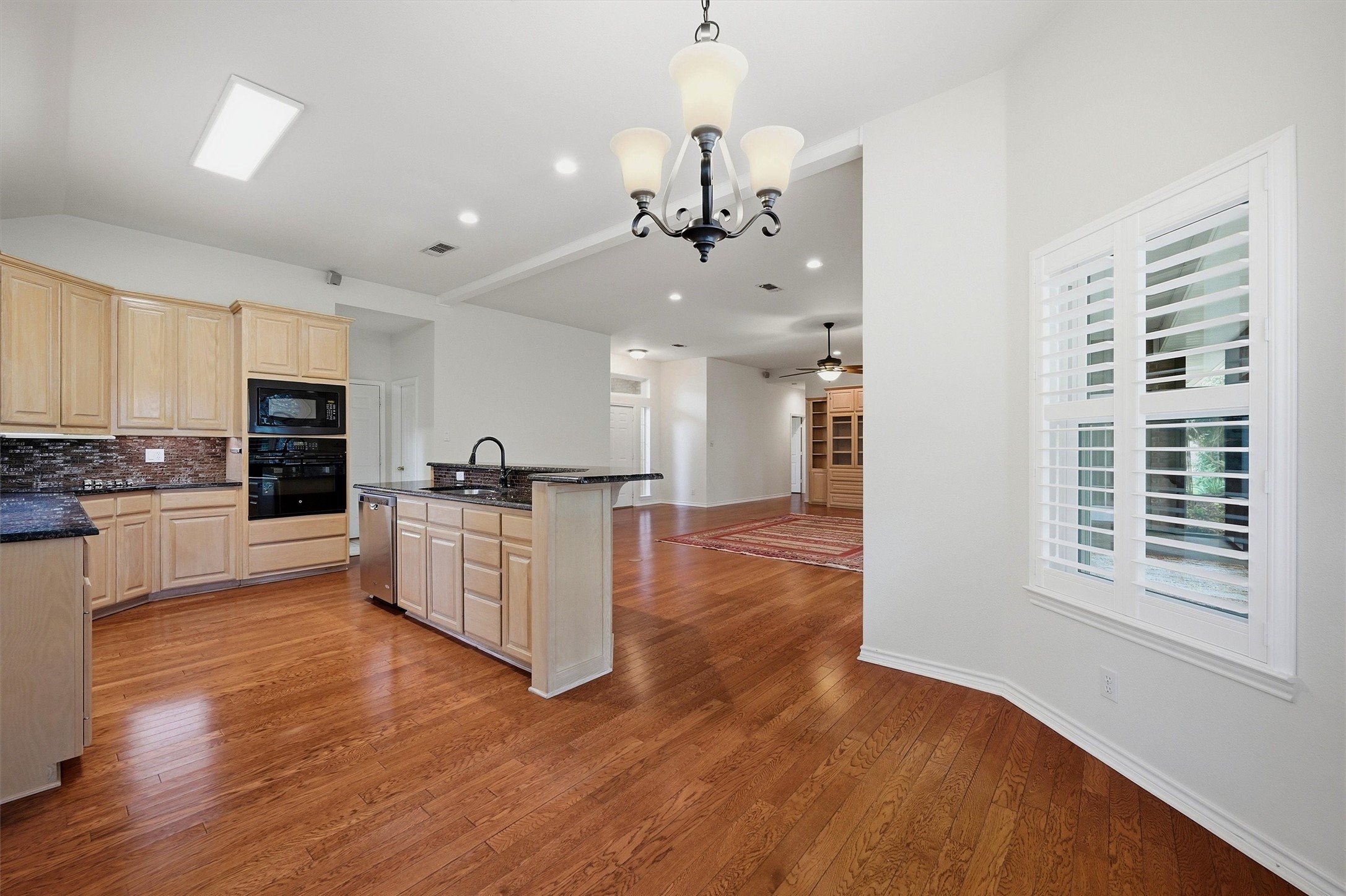 106 Santee Drive Lake Kiowa TX 76240