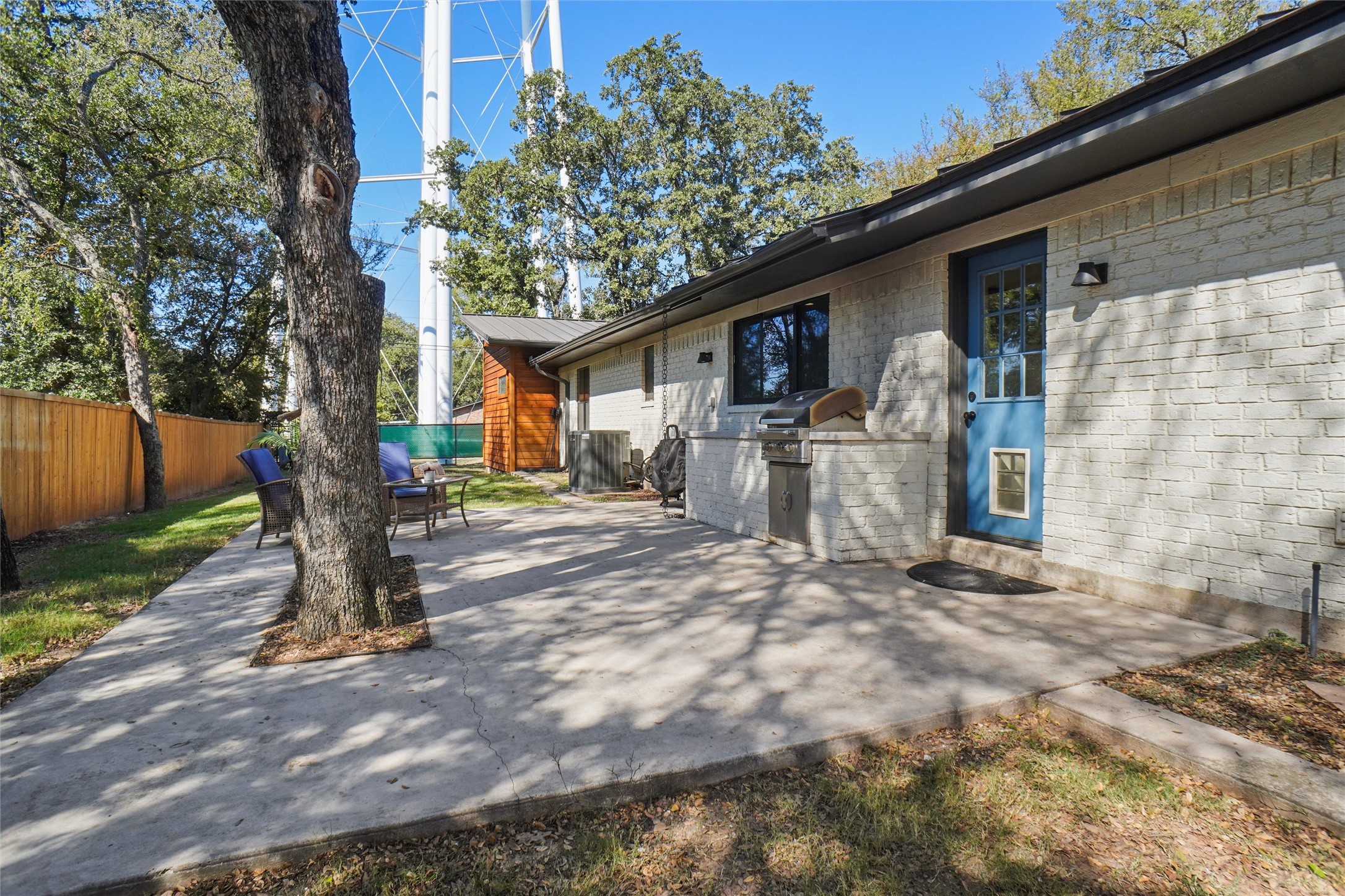 1724 Boston Avenue Bridgeport TX 76426