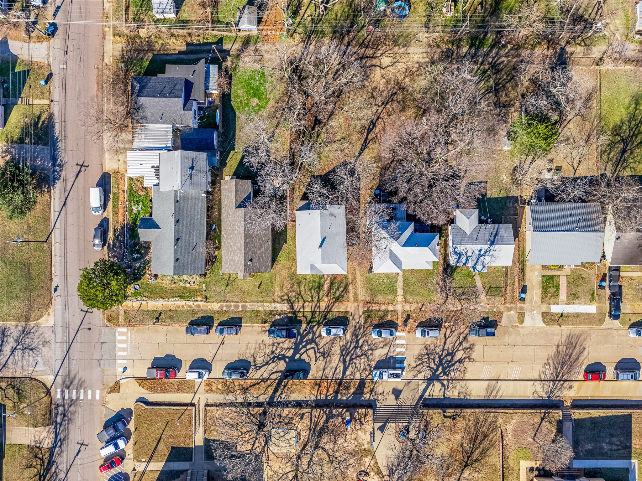 1123 W Morgan Street Denison TX 75020