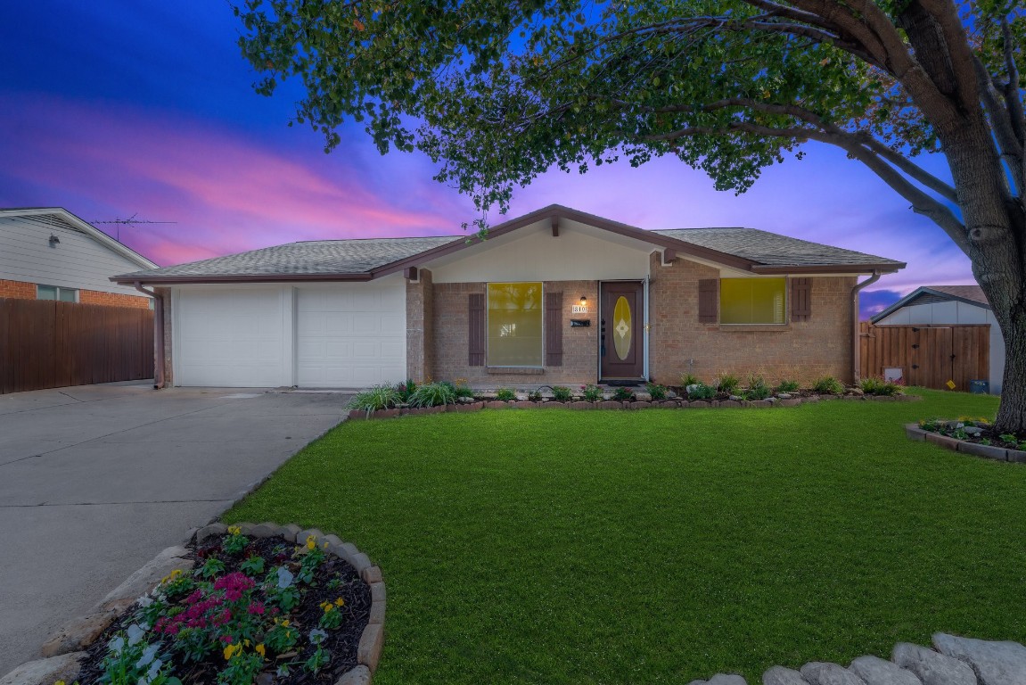 810 N Lucas Drive Grapevine TX 76051