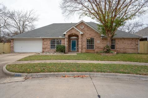 2715 Rochelle Point Irving TX 75062