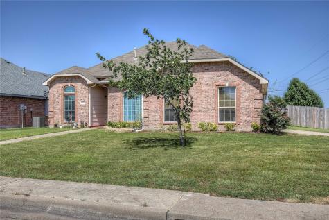 1900 Glen Meadow Drive Royse City TX 75189
