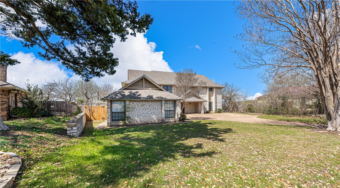 10009 Stony Point Drive Woodway TX 76712